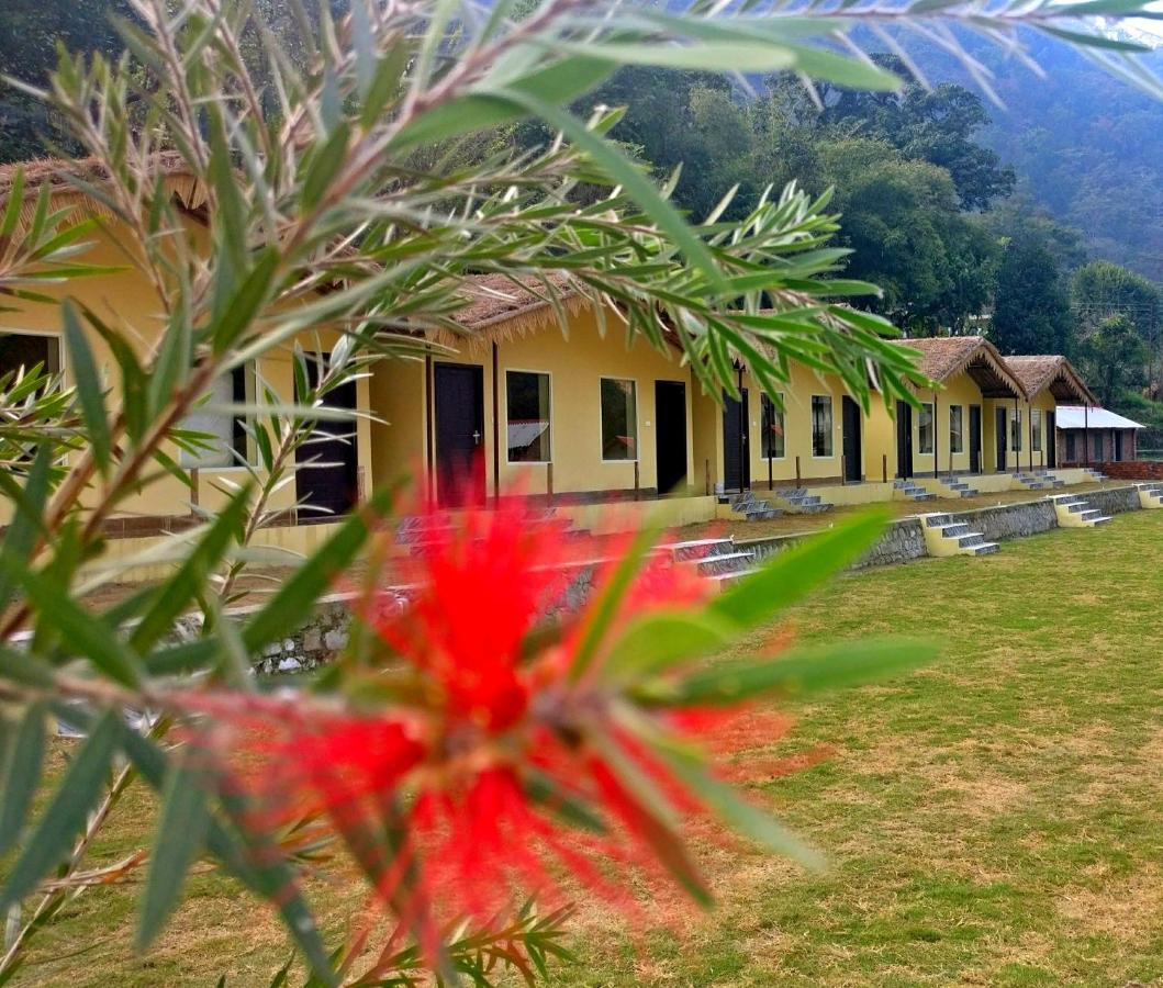 Nakshtra Resort Birbhaddar Bagian luar foto